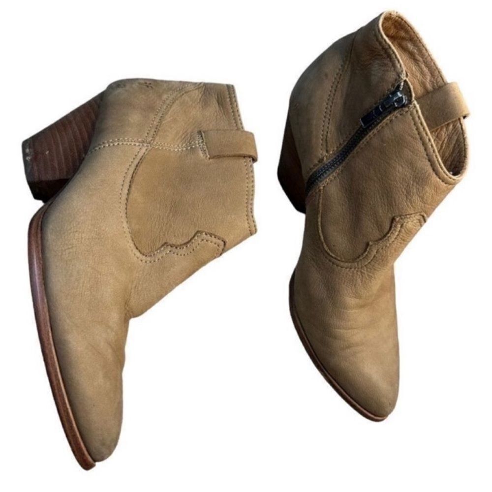 FRYE women’s suede tan ankle Boots stacked wooden heel pointed toe size 8.5